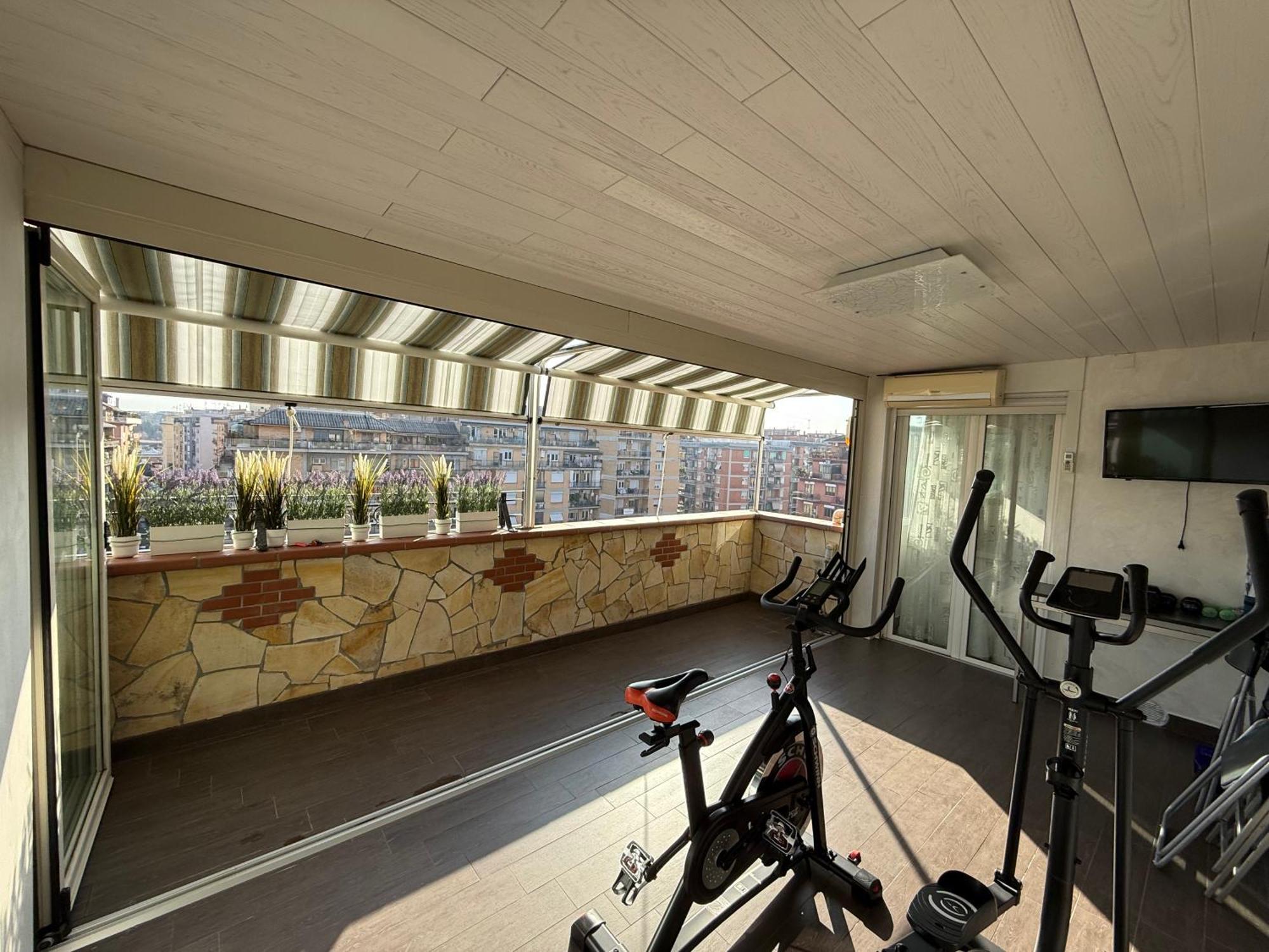 Apartment Luxury Av Rom
